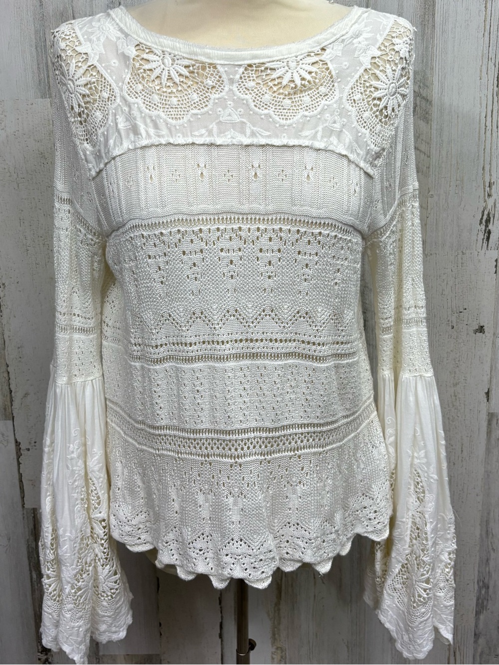 Free People Once Upon a Time Ivory Lace Crochet Bell Sleeve Top - Picture 5 of 14